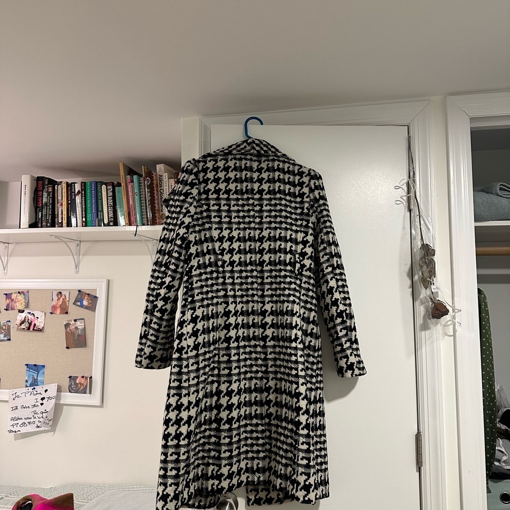 Karl Lagerfeld Paris coat